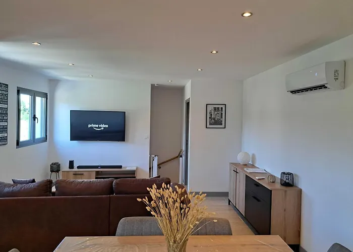 Pacific Green-80M2-Clime-2 Big Suites-Parking Prive 2 Cars-Jardin-Confort