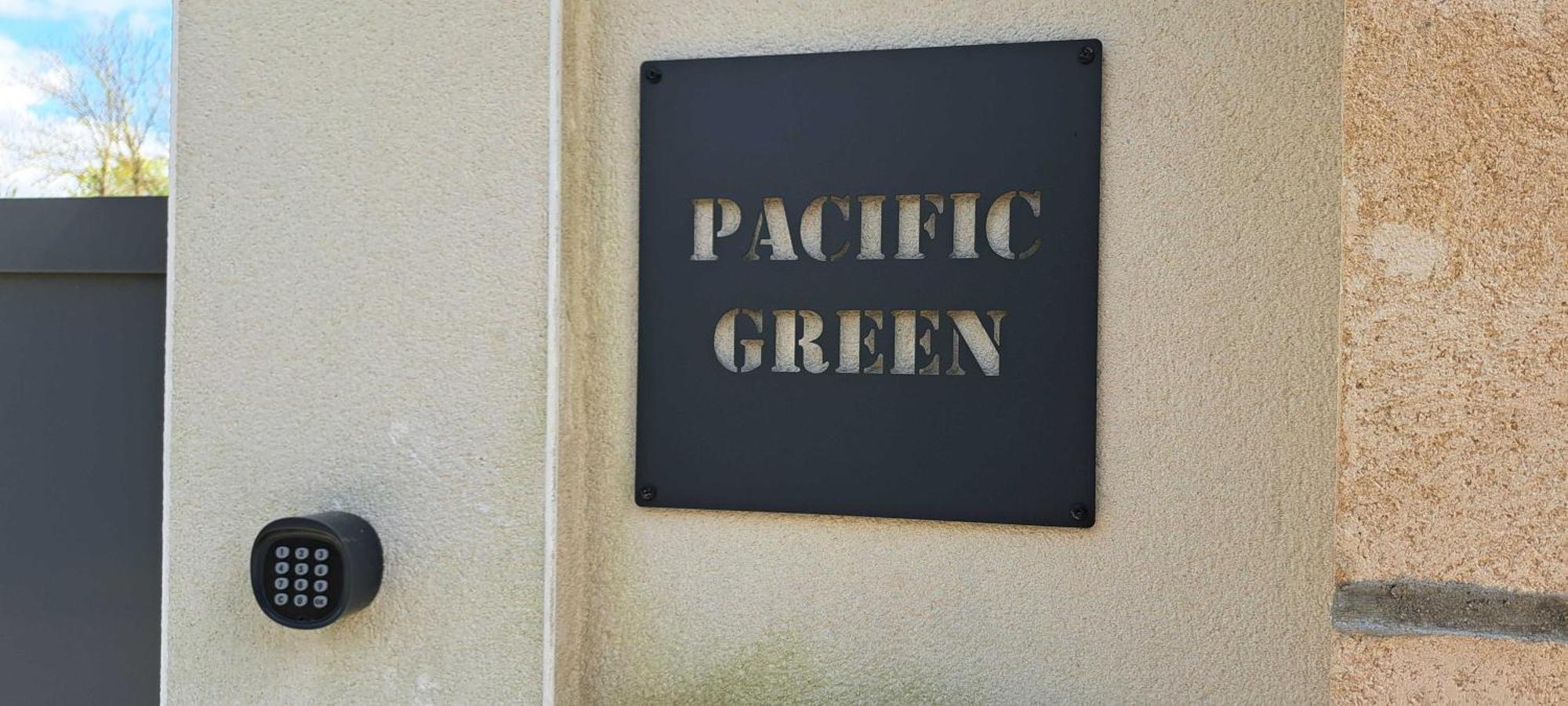 Holiday home Pacific Green-2 Big Suites-3 Pieces 80m2-parking 2 Cars-jardin-confort